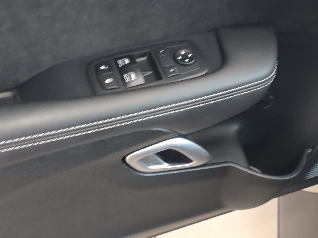 Used 2018 Dodge Challenger SRT Demon RWD image 12