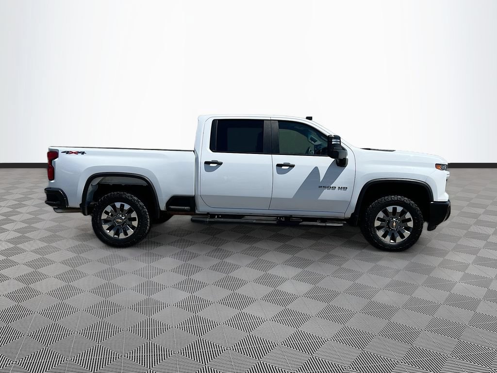 Used 2024 Chevrolet Silverado 2500 Custom w/ Custom Value Package AWD/4WD image 8