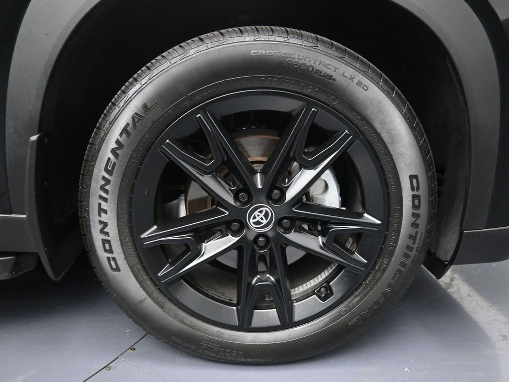 Used 2025 Toyota Grand Highlander AWD image 5