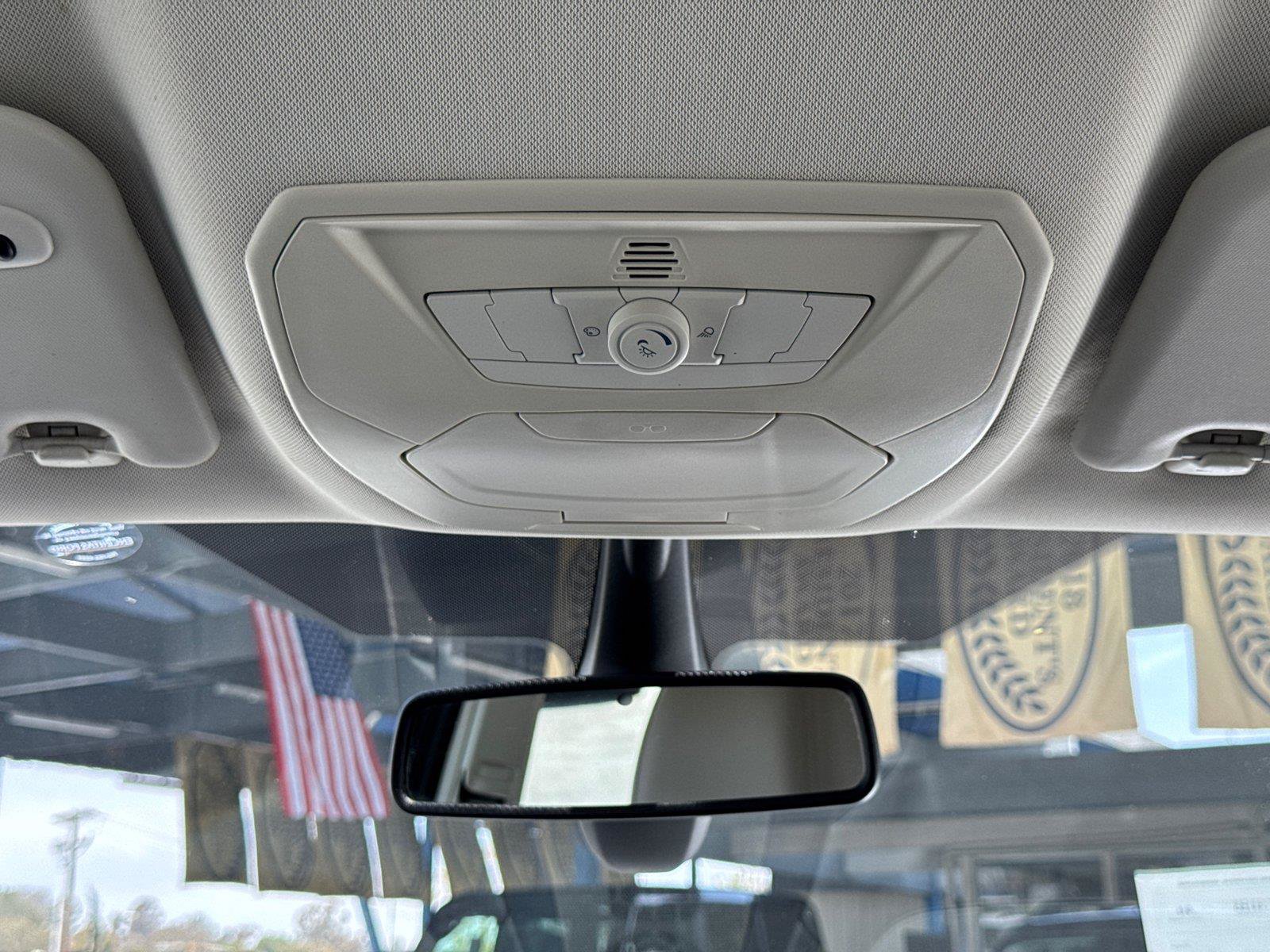 Used 2013 Ford C-MAX SEL FWD image 25