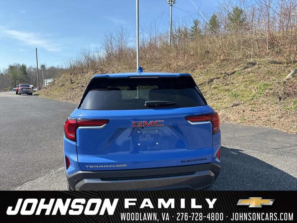 Used 2026 GMC Terrain Elevation image 5