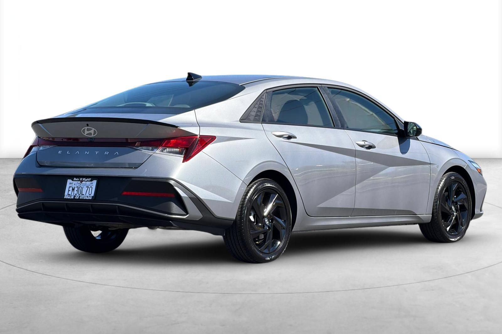 Certified 2026 Hyundai Elantra Sport FWD image 8