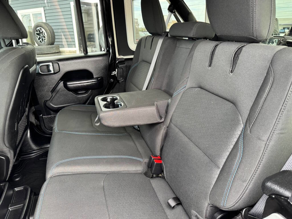 Used 2021 Jeep Wrangler Unlimited Rubicon 4xe w/ Steel Bumper Group image 42