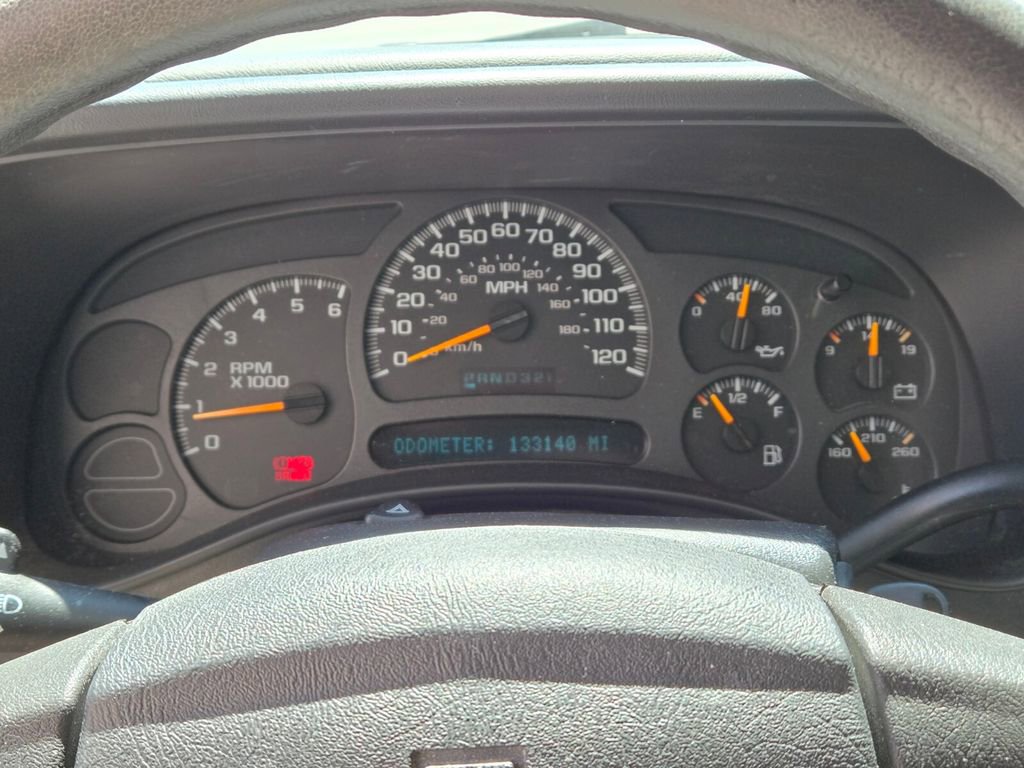 Used 2004 Chevrolet Silverado 1500 W/T image 11
