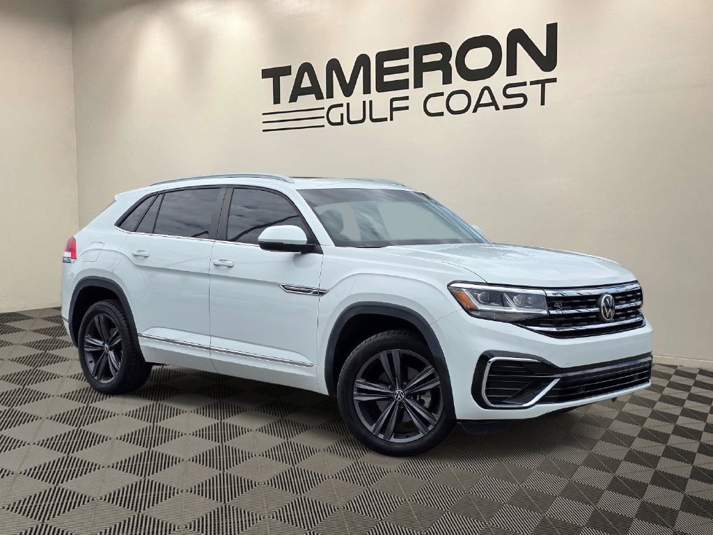 Used 2021 Volkswagen Atlas Cross Sport SE w/ Panoramic Sunroof Package FWD image 1