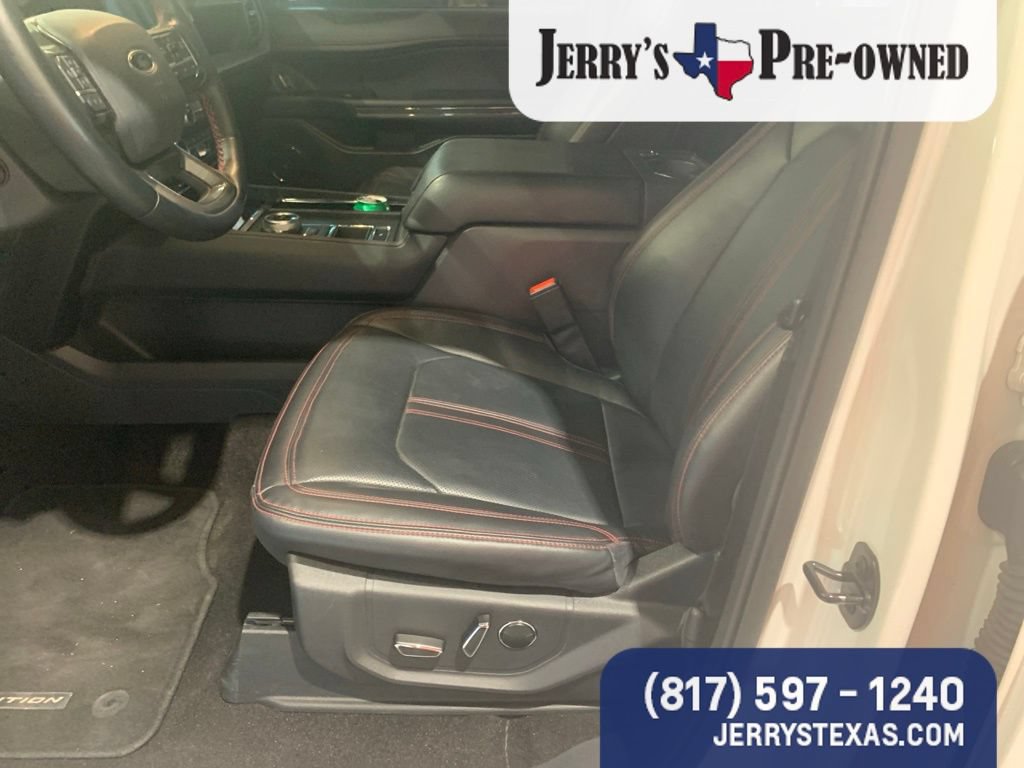 Used 2023 Ford Expedition Limited RWD image 9