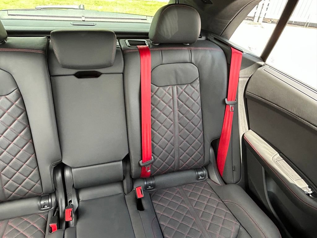 New 2026 Audi SQ8 Prestige AWD/4WD image 14
