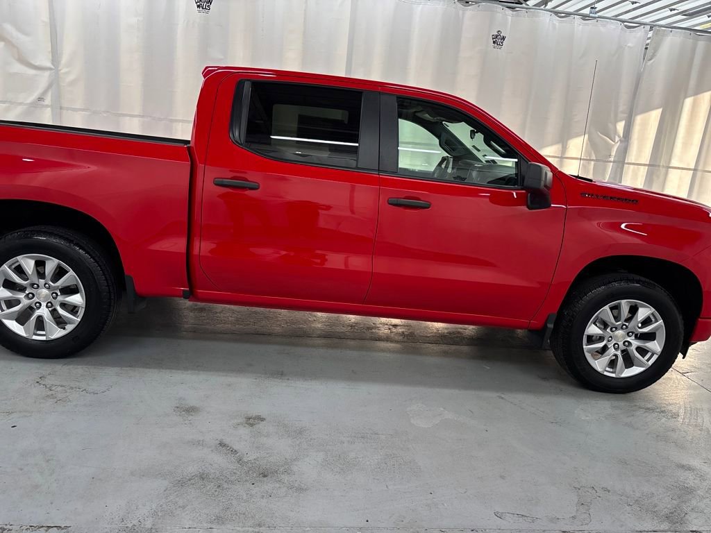 Used 2023 Chevrolet Silverado 1500 Custom w/ LPO, Dark Essentials Package image 6