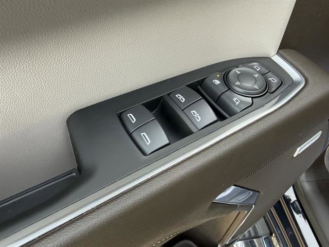 Used 2024 GMC Sierra 1500 SLT w/ SLT Premium Plus Package image 38