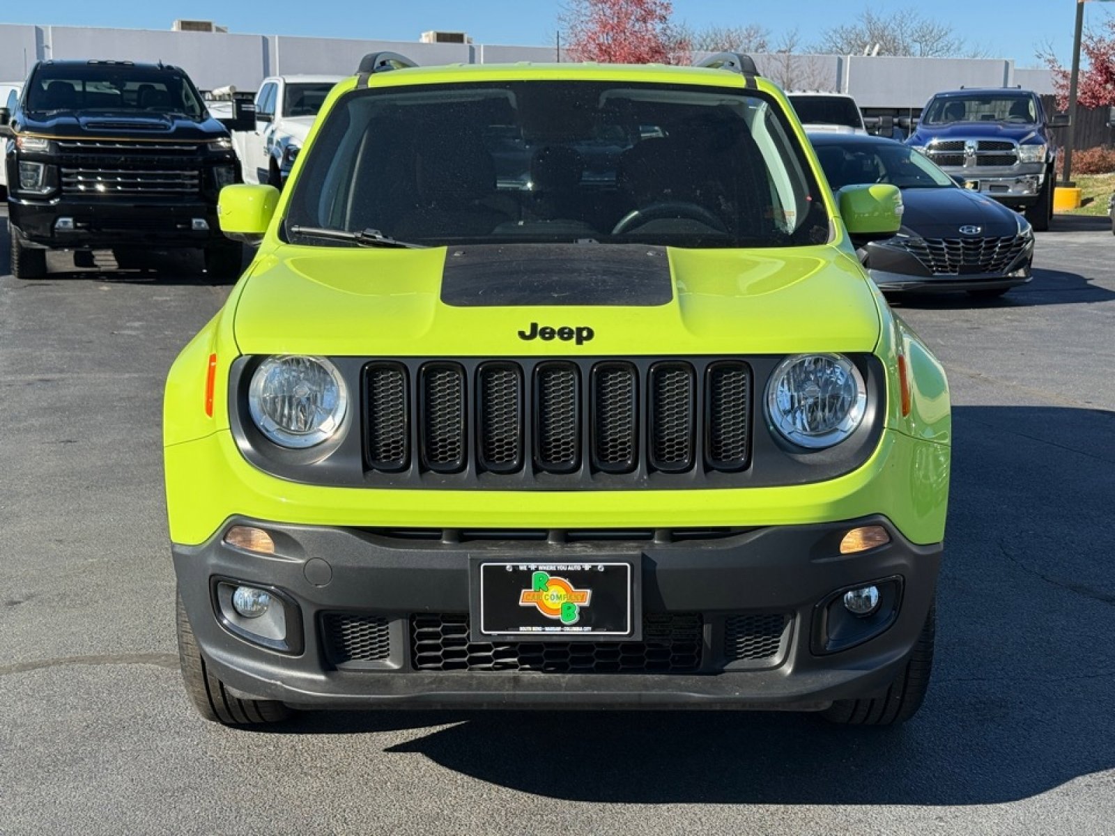 Used 2018 Jeep Renegade Altitude image 3