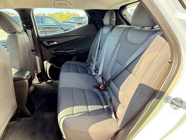 Used 2023 Chevrolet Bolt EUV LT image 18