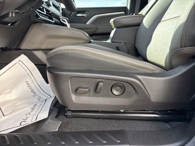 Certified 2025 Chevrolet Colorado ZR2 image 32