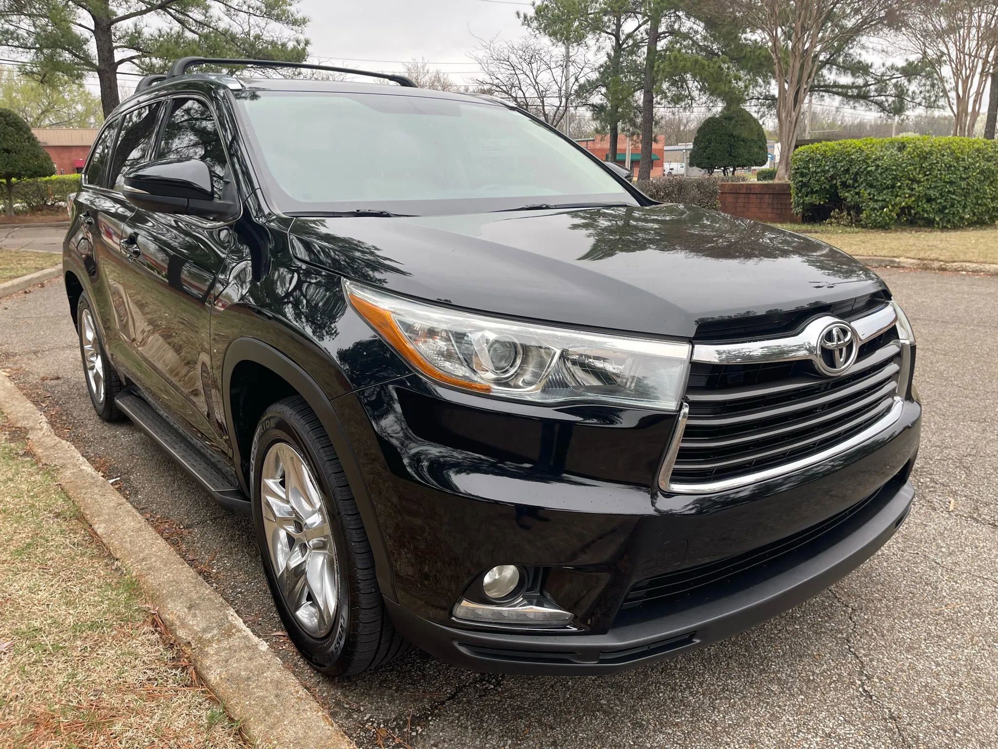 Used 2015 Toyota Highlander Limited image 7