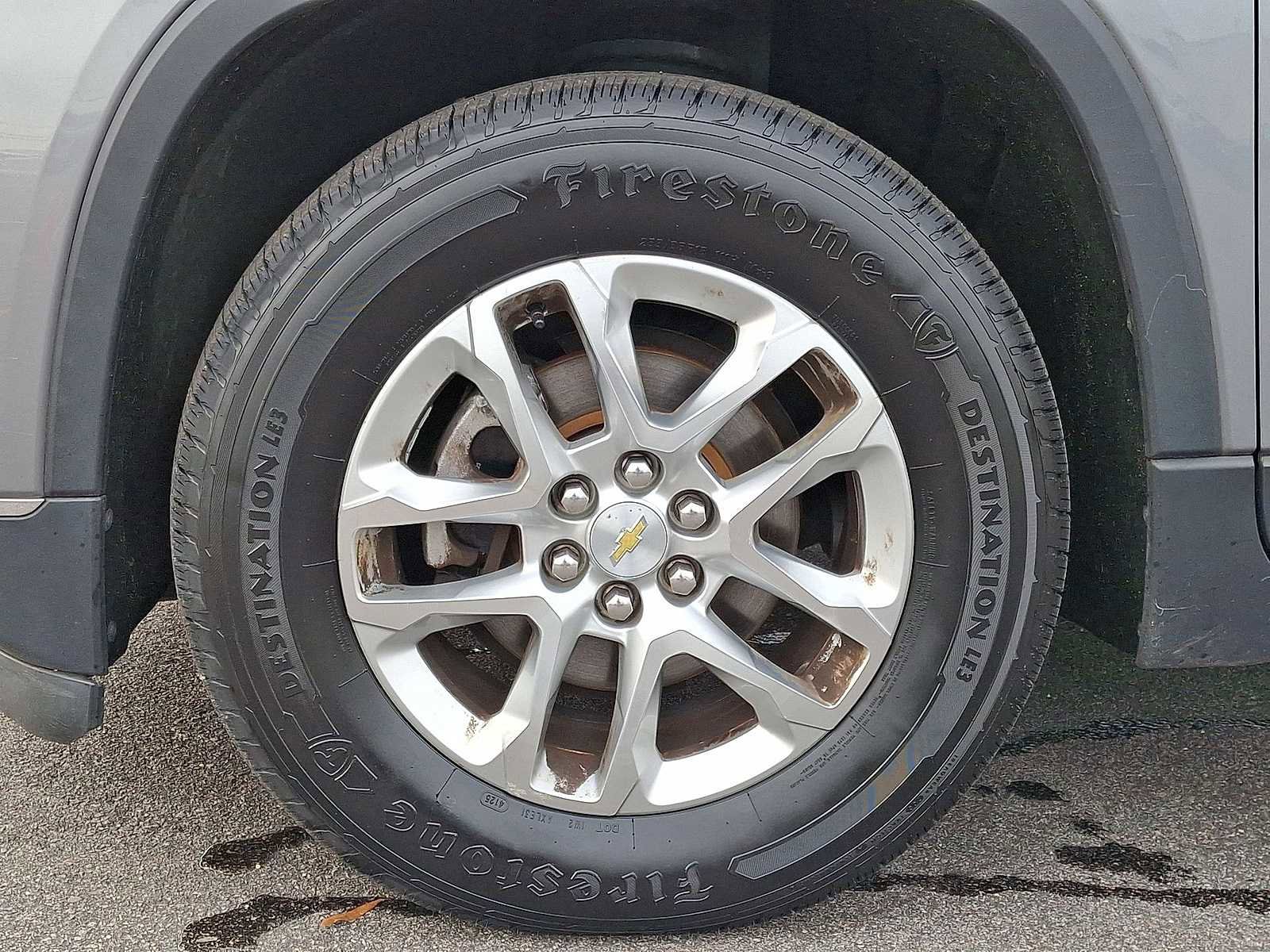 Certified 2018 Chevrolet Traverse LT image 38