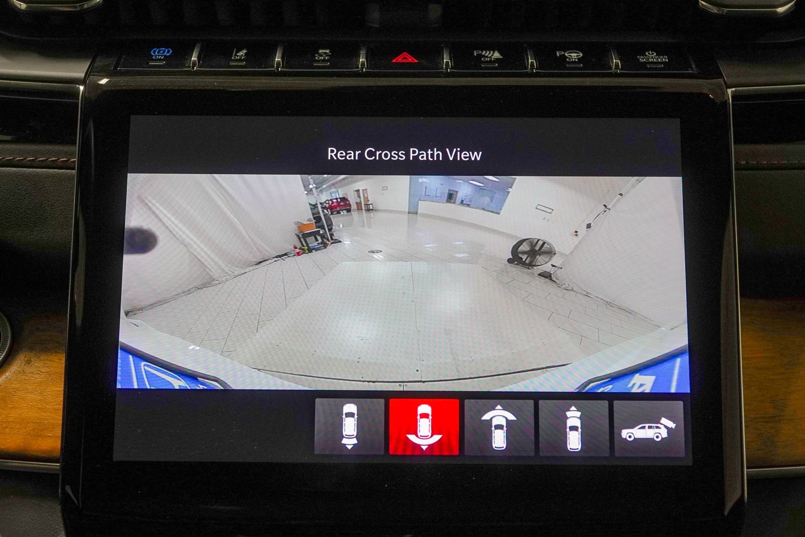 Used 2023 Jeep Grand Cherokee Summit AWD/4WD image 34