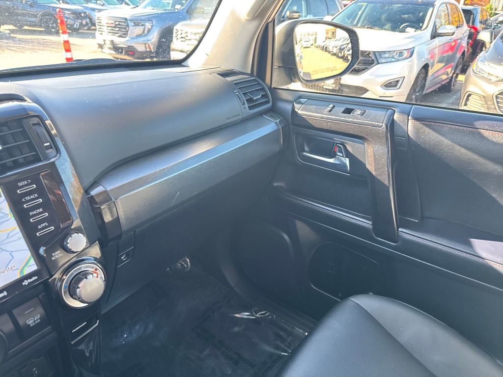 Used 2024 Toyota 4Runner TRD Off-Road Premium image 29