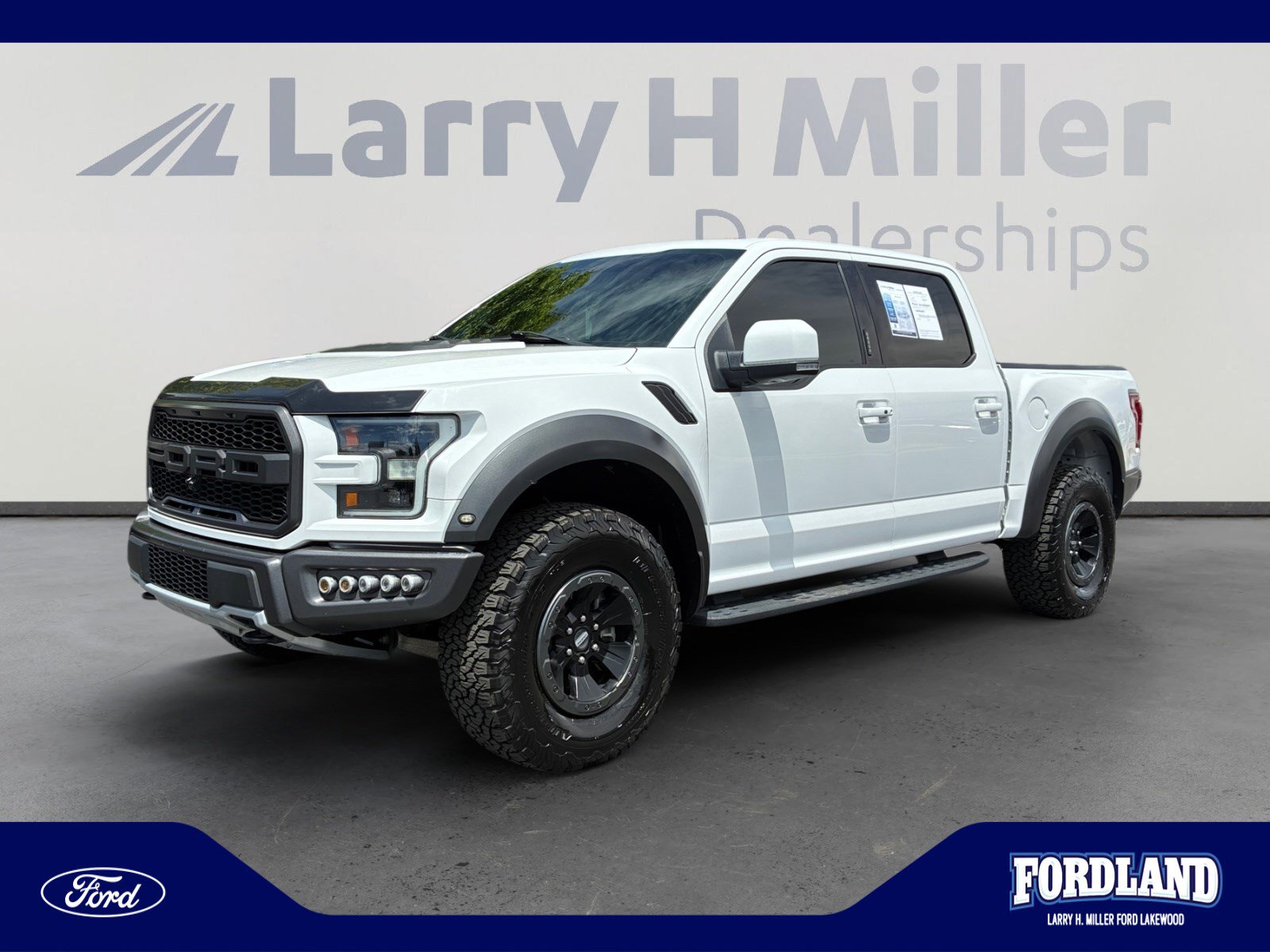 Used 2017 Ford F150 Raptor w/ Equipment Group 802A Luxury