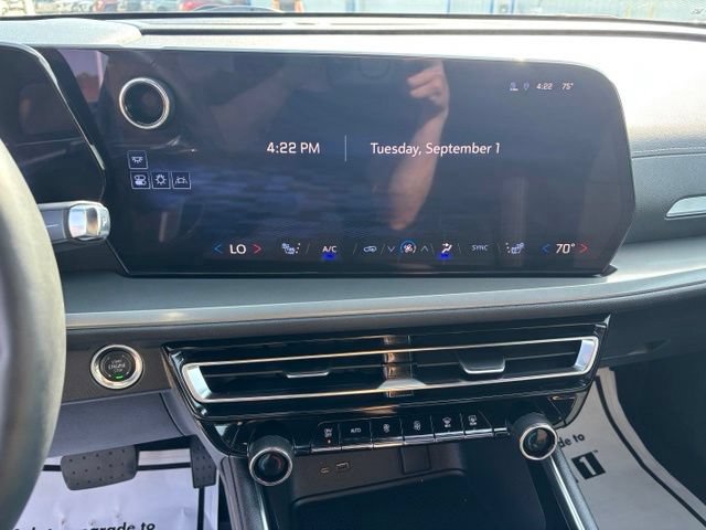 Certified 2024 Chevrolet Traverse LS AWD/4WD image 12