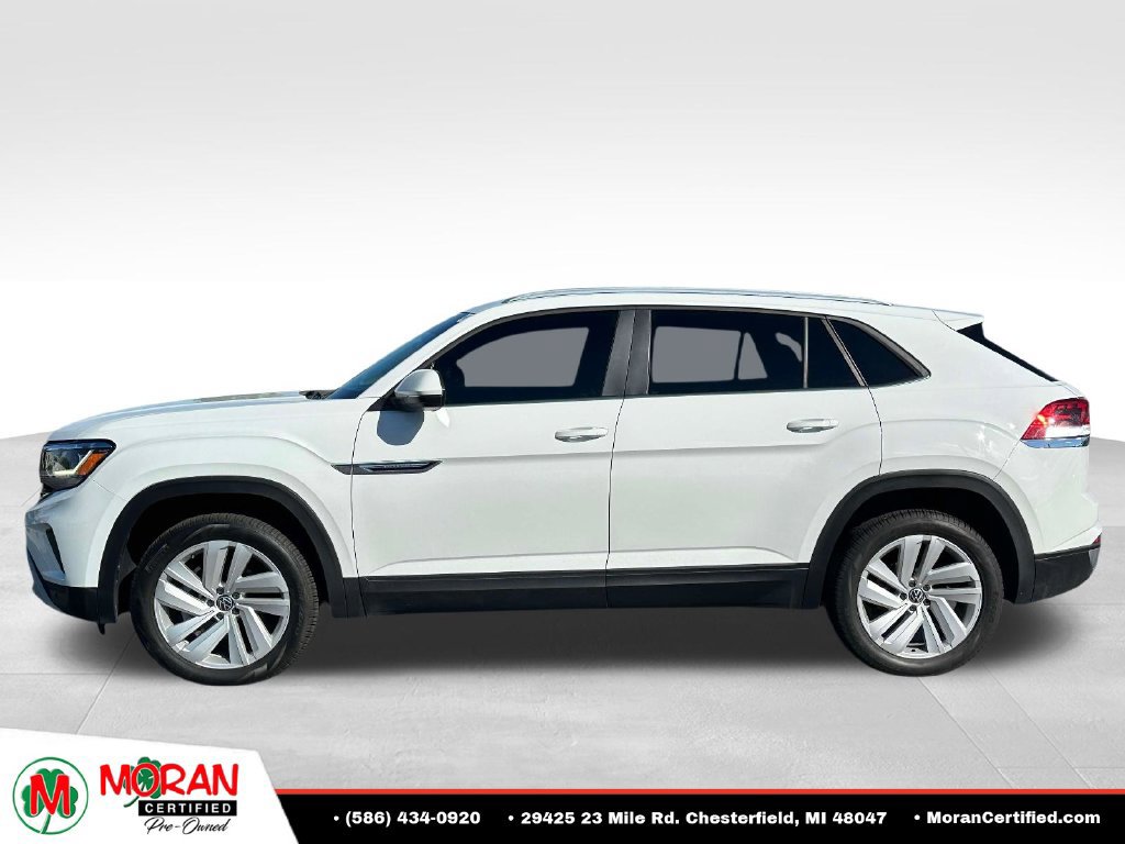 Used 2023 Volkswagen Atlas Cross Sport SE AWD/4WD image 2