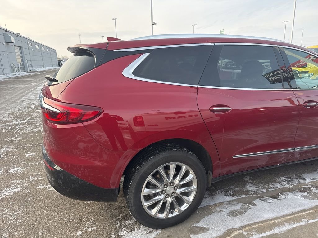 Used 2020 Buick Enclave Premium image 10