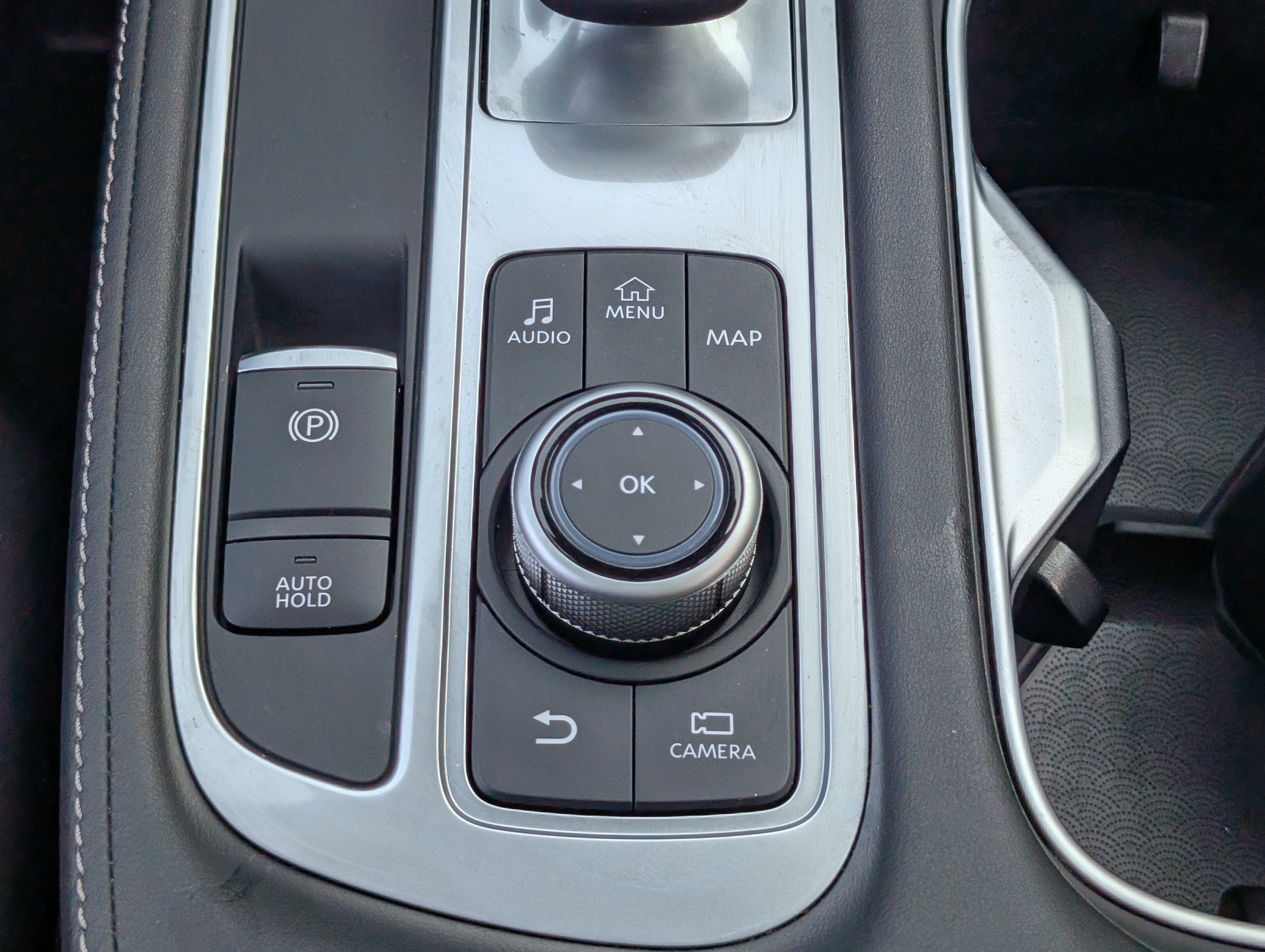 Used 2026 INFINITI QX60 Luxe w/ Family Package FWD image 36