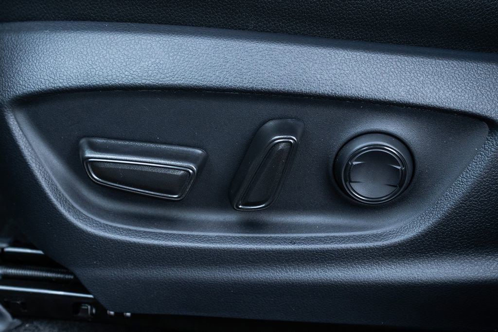 New 2026 Toyota Corolla Cross XLE w/ Convenience Package image 21