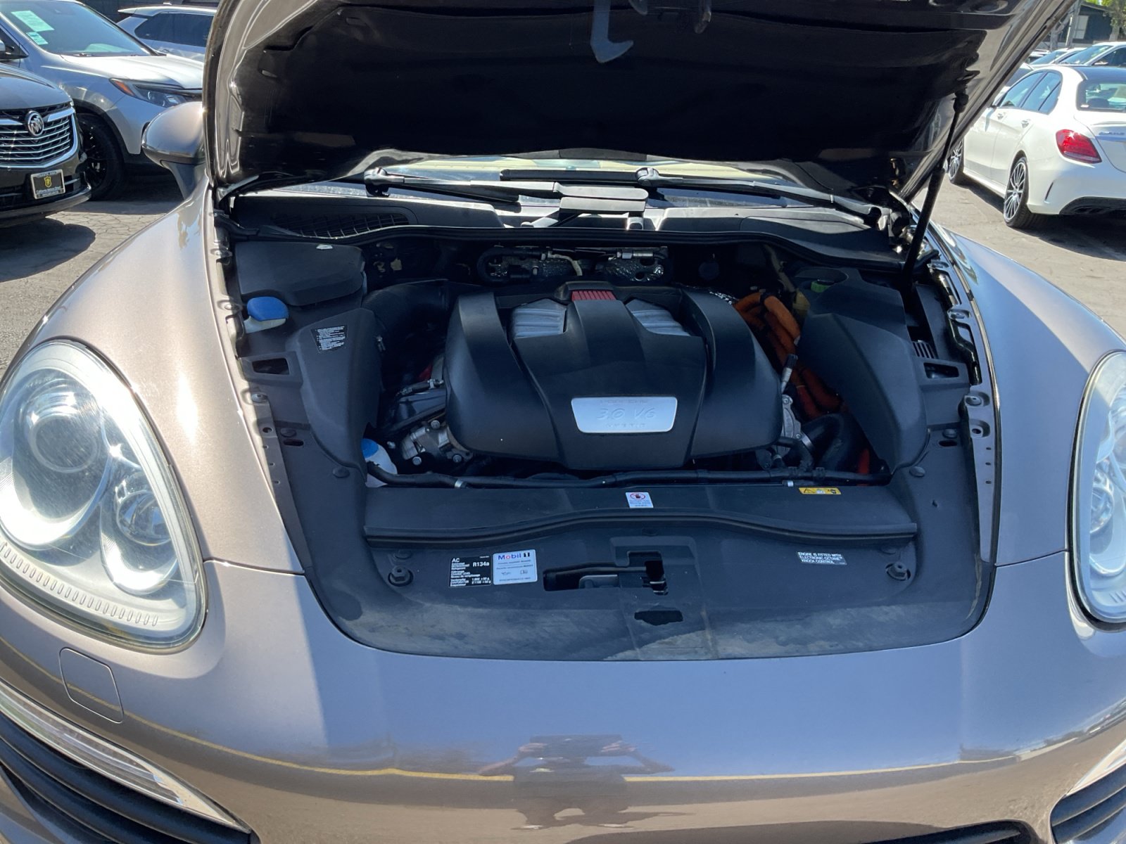 Used 2013 Porsche Cayenne S AWD/4WD image 22