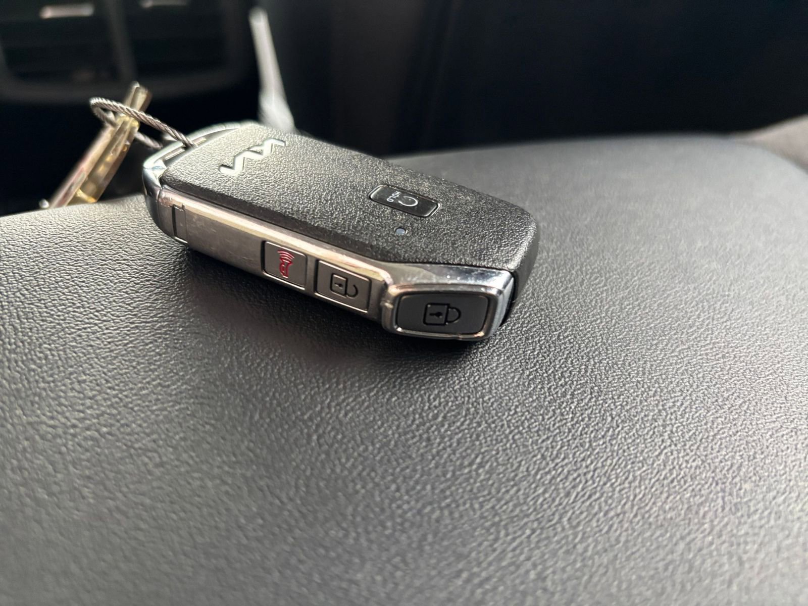 Used 2025 Kia Seltos S image 22