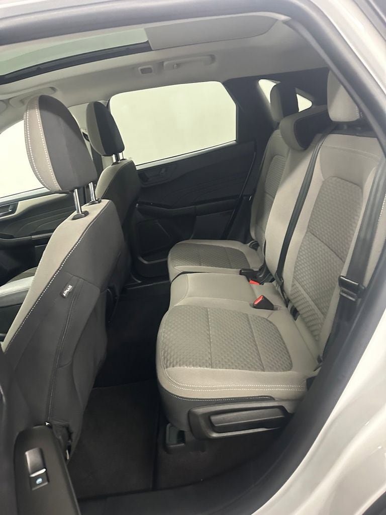 Used 2022 Ford Escape SE AWD/4WD image 26