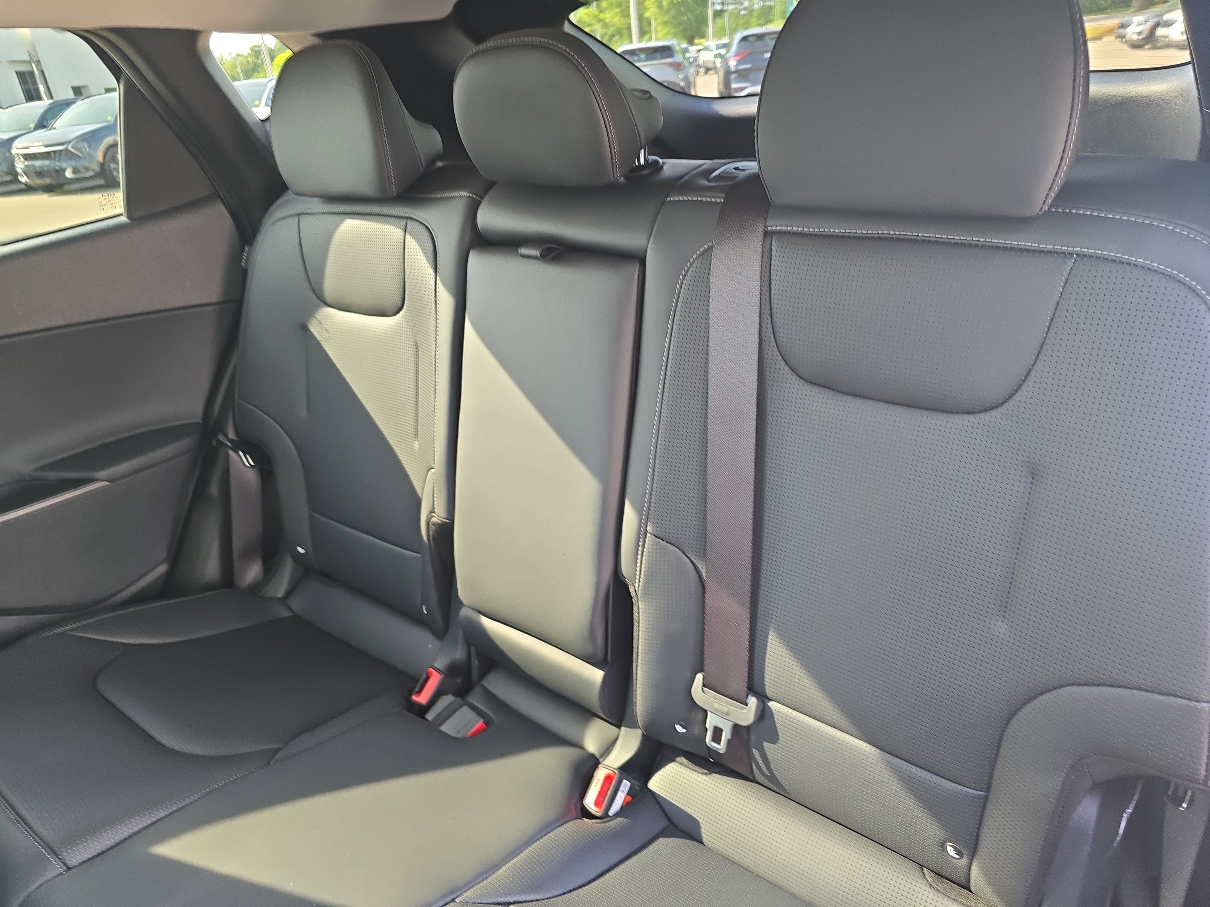 New 2025 Kia EV6 Wind image 13