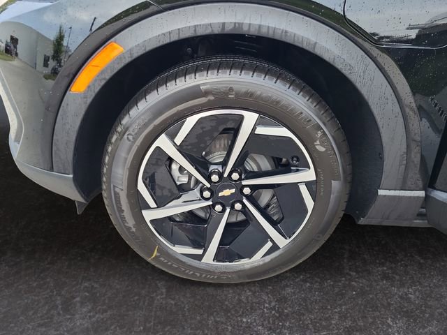 New 2026 Chevrolet Equinox EV LT image 29