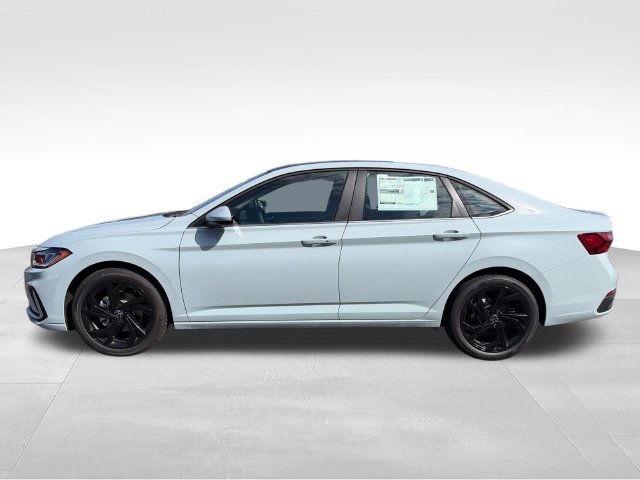 New 2027 Volkswagen Jetta SE FWD image 4
