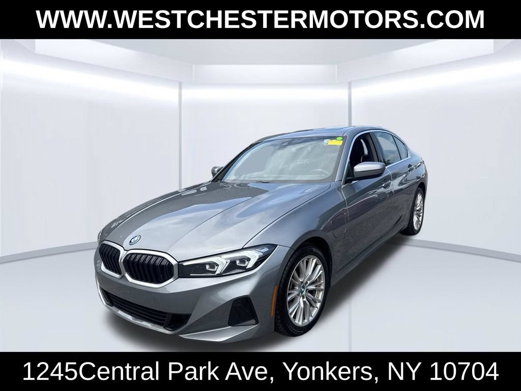 Used 2024 BMW 330e xDrive AWD/4WD image 1