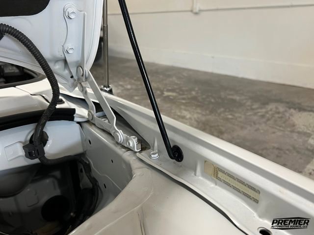 Used 2003 Toyota MR2 Spyder image 83