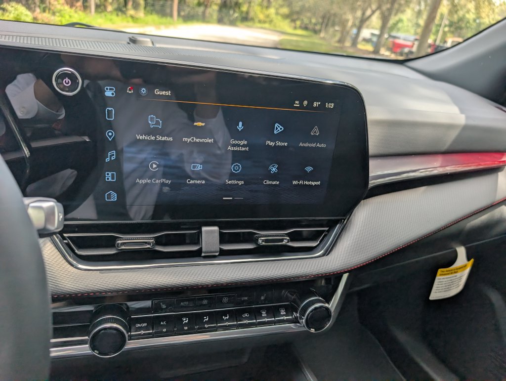 New 2027 Chevrolet Equinox RS w/ Safety and Technology Package FWD image 22