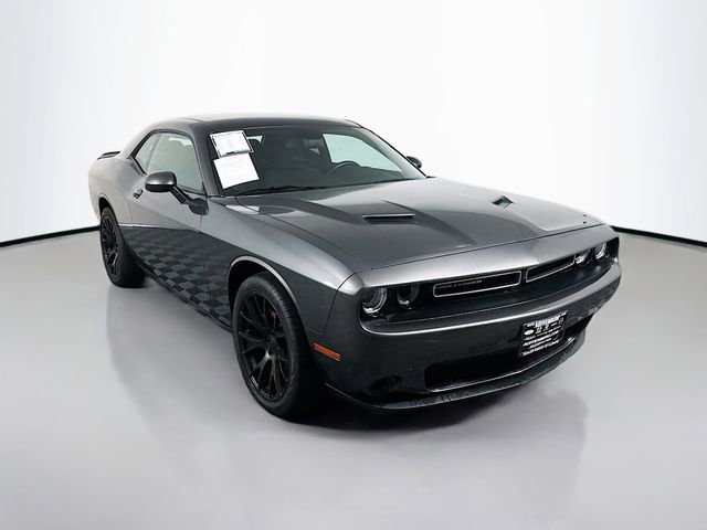 Used 2019 Dodge Challenger SXT