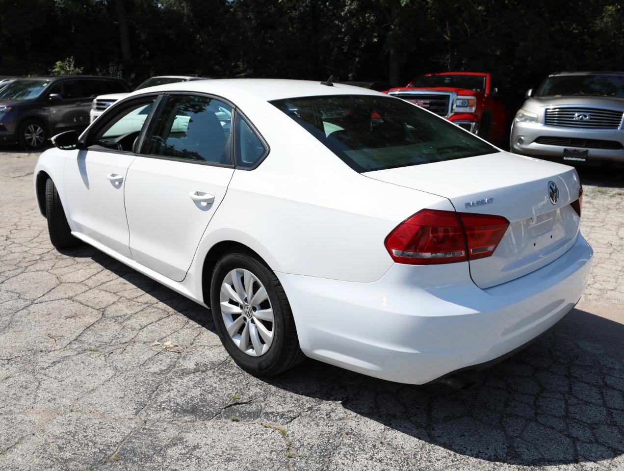 Used 2012 Volkswagen Passat 2.5 S FWD image 8