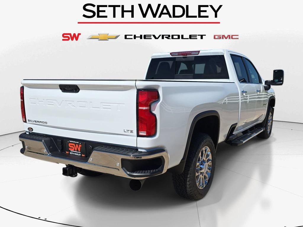 New 2026 Chevrolet Silverado 3500 LTZ w/ LTZ Premium Package AWD/4WD image 7
