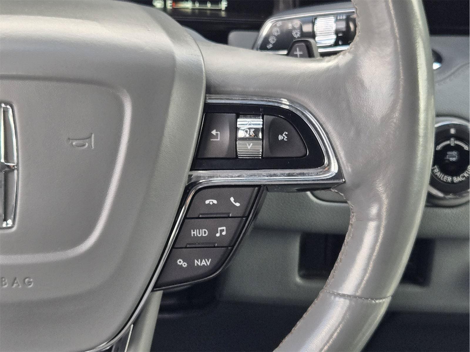 Used 2019 Lincoln Navigator L Reserve AWD/4WD image 27