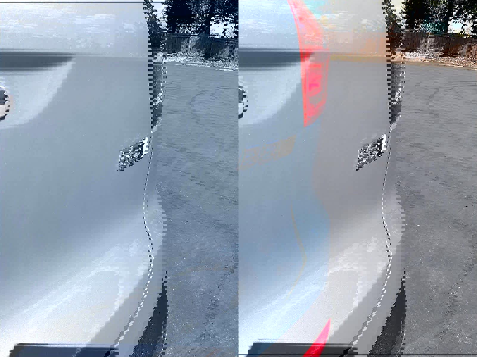 Used 2023 Volvo XC40 B5 Plus w/ Protection Package Premier image 10