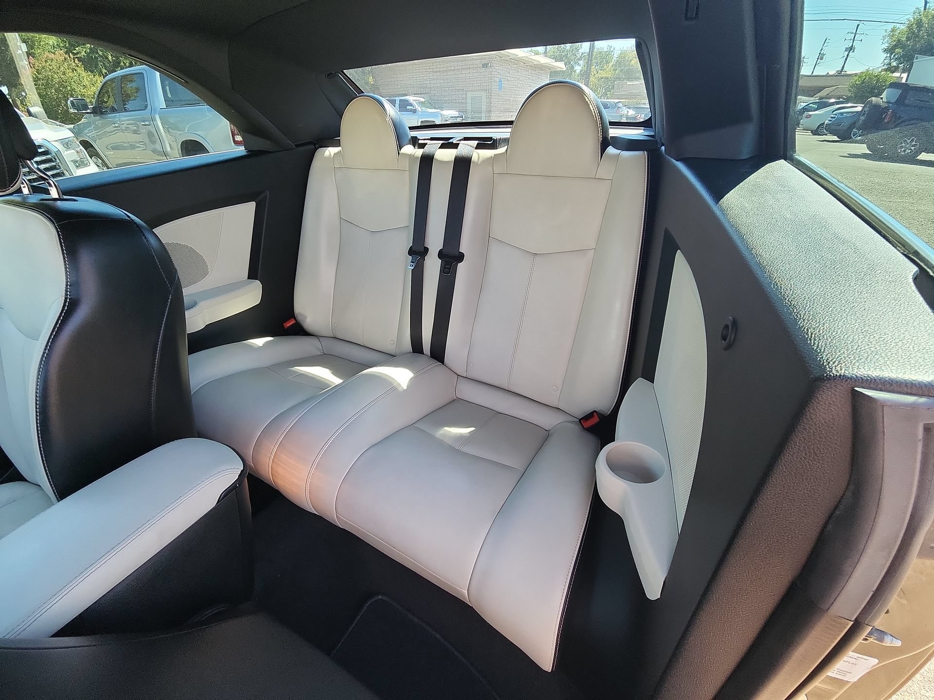 Used 2013 Chrysler 200 Limited FWD image 23
