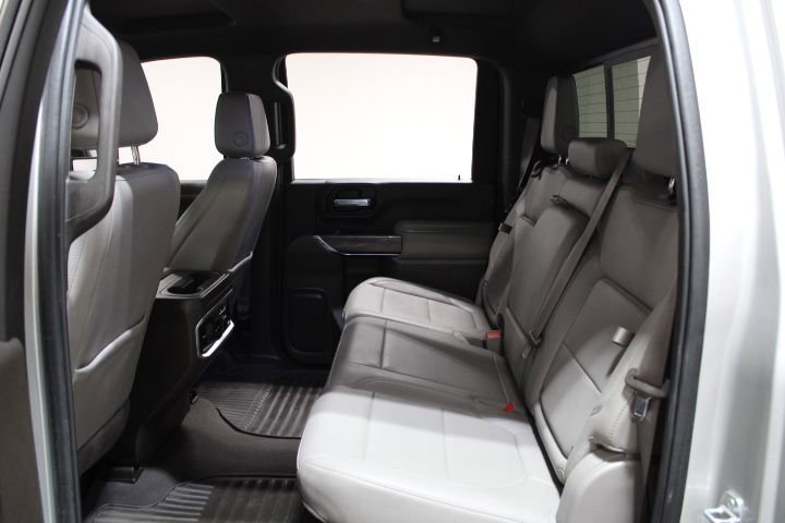 Used 2021 Chevrolet Silverado 2500 LTZ w/ LTZ Convenience Package image 19