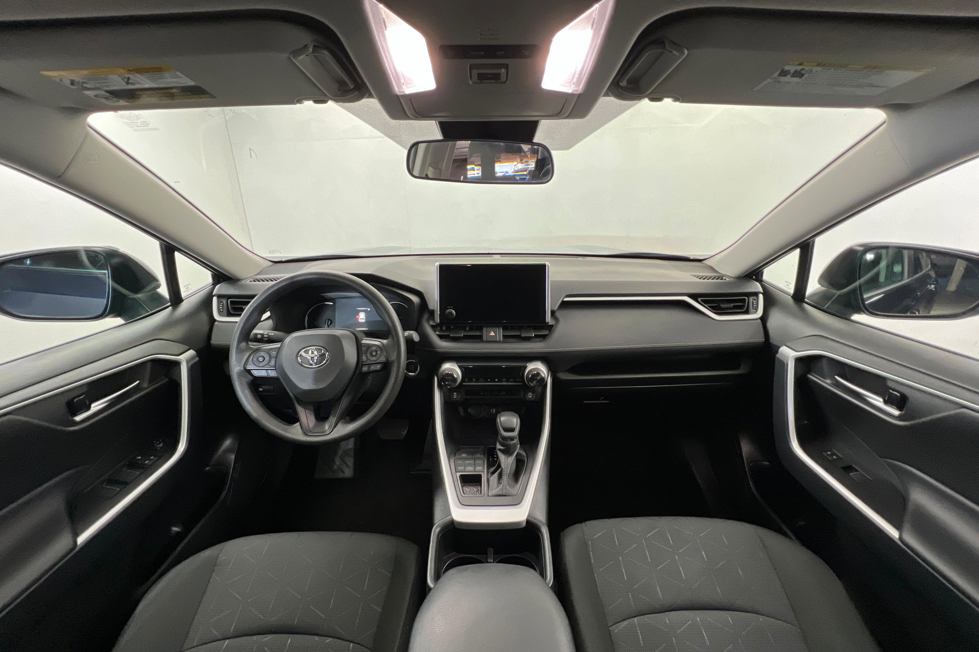 Certified 2025 Toyota RAV4 XLE AWD/4WD image 10