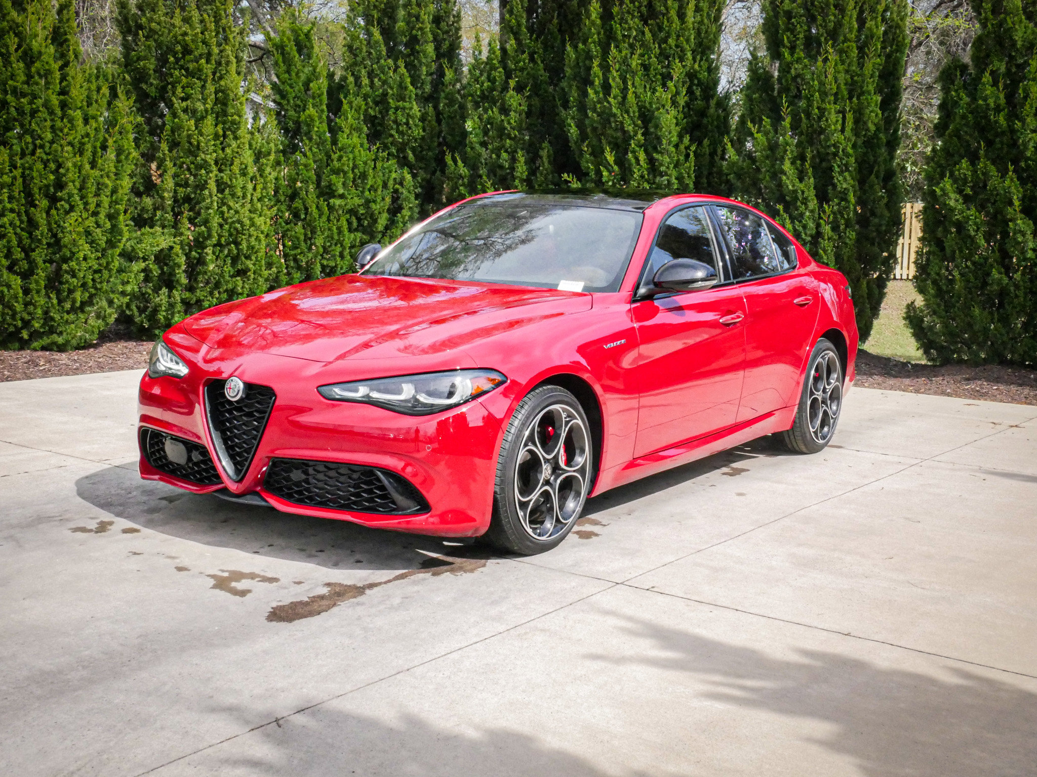 Used 2024 Alfa Romeo Giulia Veloce image 5
