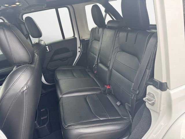 Used 2022 Jeep Wrangler Unlimited Sahara w/ Cold Weather Group image 13