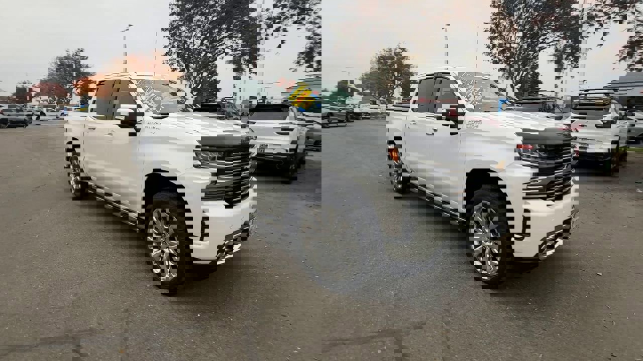 Used 2019 Chevrolet Silverado 1500 High Country w/ Technology Package