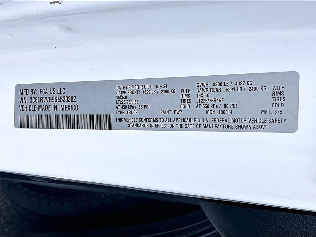 Used 2025 RAM ProMaster 2500 w/ Convenience Group FWD image 35