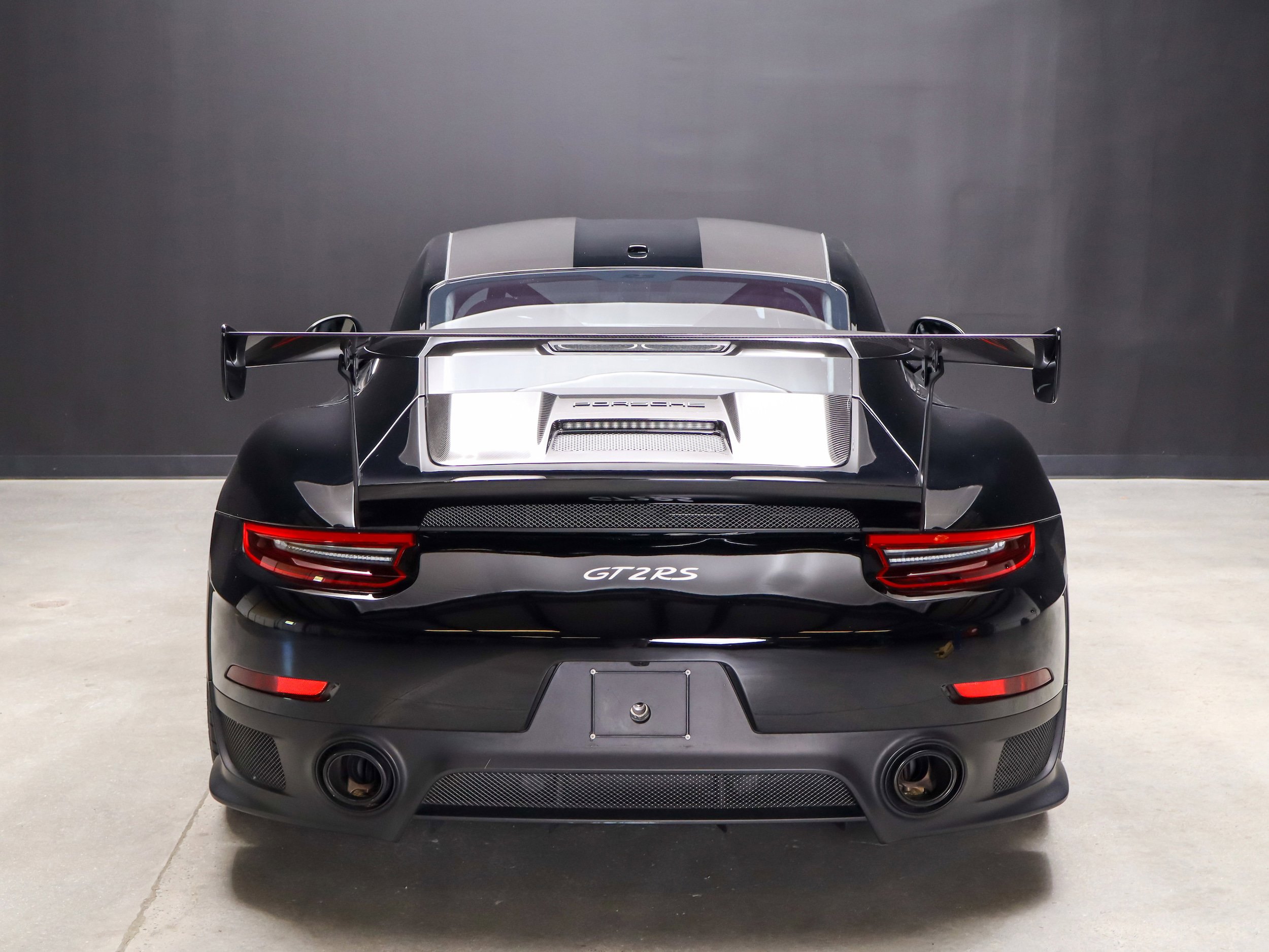 Certified 2018 Porsche 911 GT2 RS RWD image 7