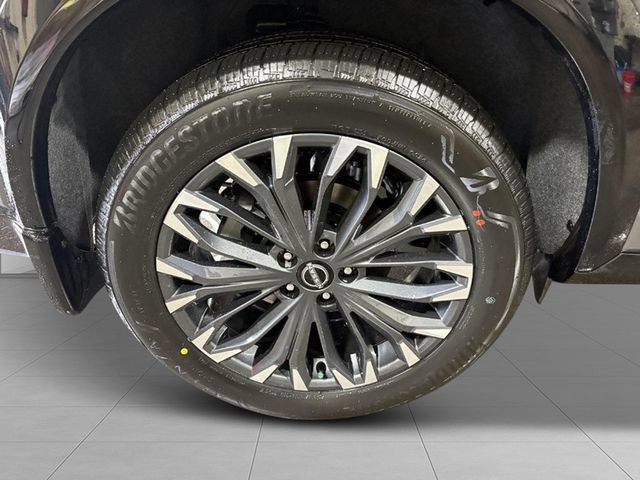 New 2026 Nissan Rogue Platinum AWD/4WD image 9