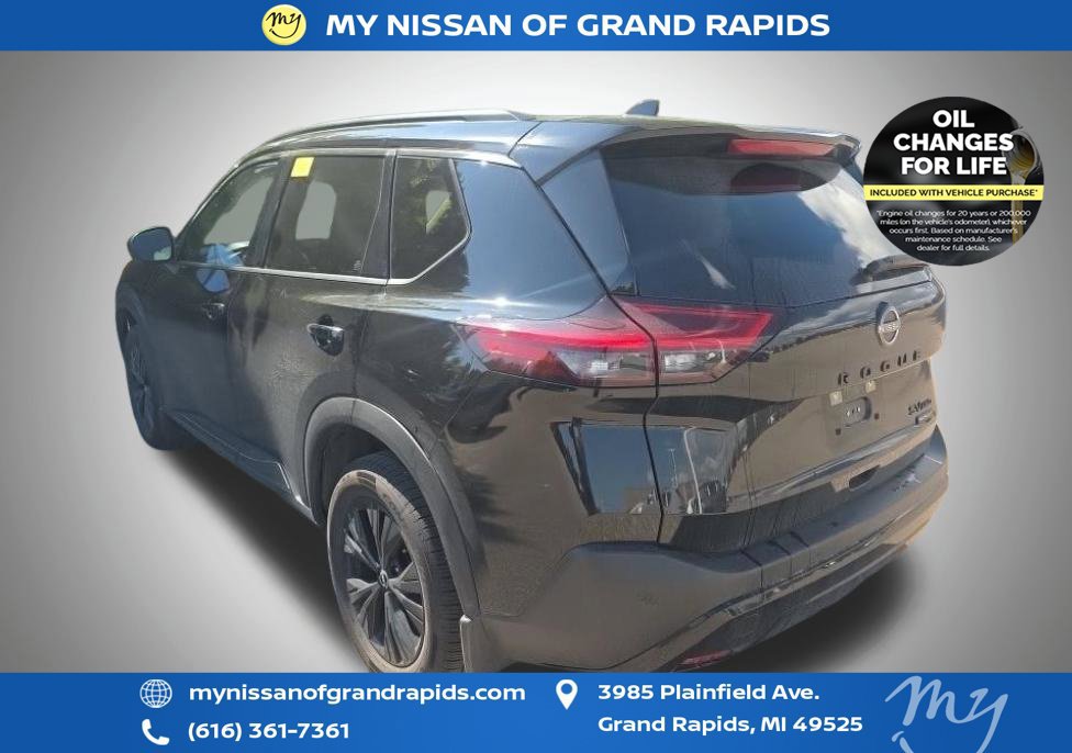 Used 2023 Nissan Rogue SV w/ SV Premium B Package AWD/4WD image 6